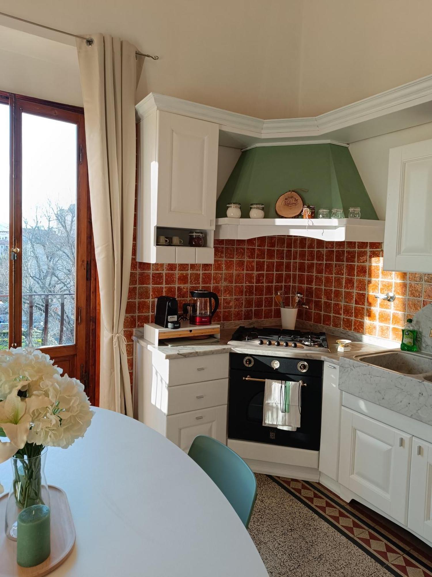 Florence Castle Apartment 2 Bedrooms, 2 Bathrooms מראה חיצוני תמונה