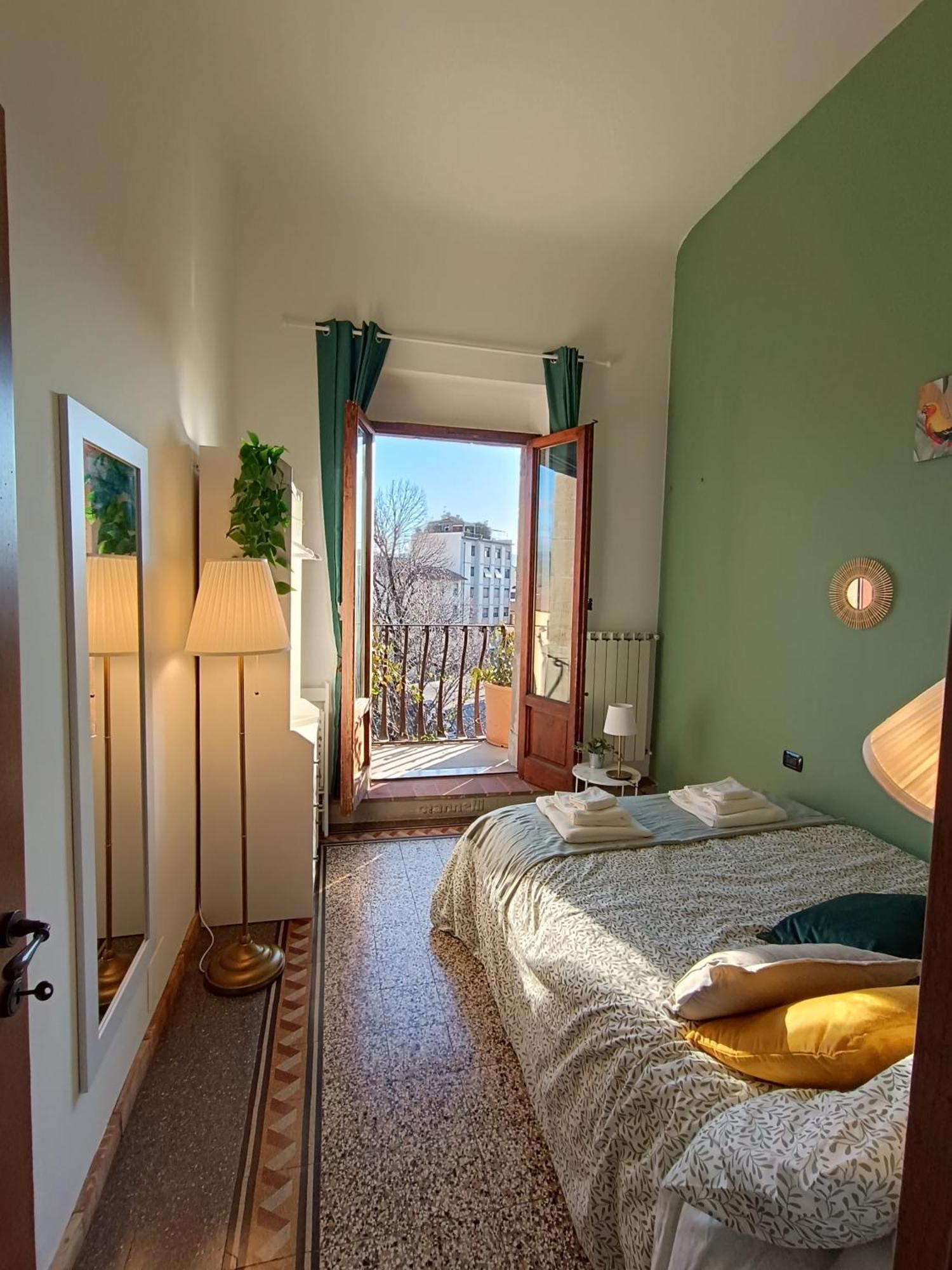 Florence Castle Apartment 2 Bedrooms, 2 Bathrooms מראה חיצוני תמונה